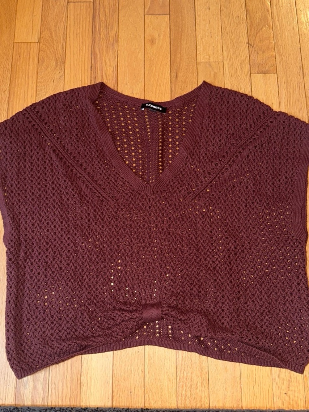 Express Burgundy Open-Weave V-Neck Cropped Sweater Tank